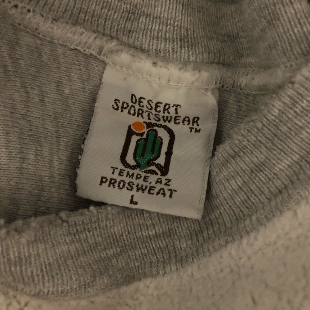 SOLD RU sweatshirt - Picture 6 of 6
